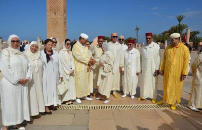 Una delegazione del Partito del Movimento Popolare visita il Mausoleo di Mohammed V nell’anniversario della morte del defunto Hassan II, che Dio abbia in pace la sua anima – Mouvement Populaire Maroc