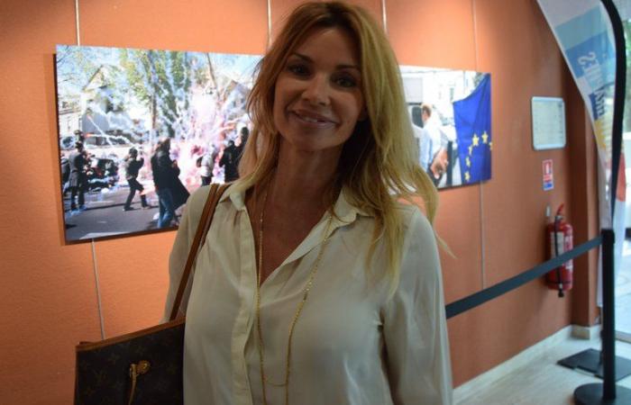 VIDEO. Ingrid Chauvin si è sposata: l’attrice della serie Tomorrow Belongs to Us si è sposata questo sabato con un famoso fotografo