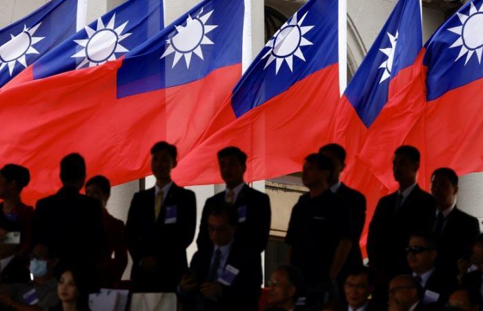 Manovre militari, il presidente taiwanese promette di “proteggere” l’isola… cosa sappiamo delle tensioni tra Taiwan e Cina