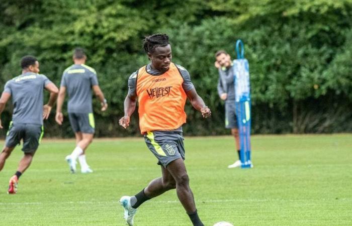 FC Nantes. Il canarino Moses Simon tenuto “in ostaggio” in Libia con la sua selezione nigeriana