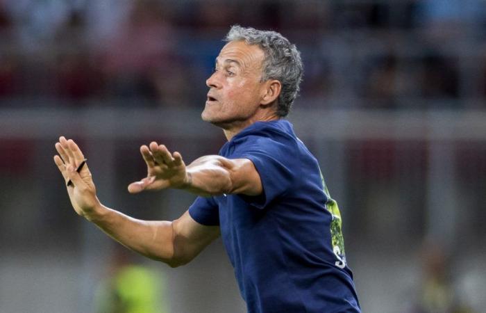 Luis Enrique vive come un fallimento le situazioni in cui i suoi giocatori “vanno dove vogliono” in campo