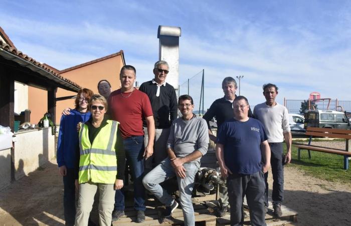 Centinaia di escursionisti e appassionati di mountain bike si sono riuniti per una buona causa a Saint-Christophe-sur-Dolaizon