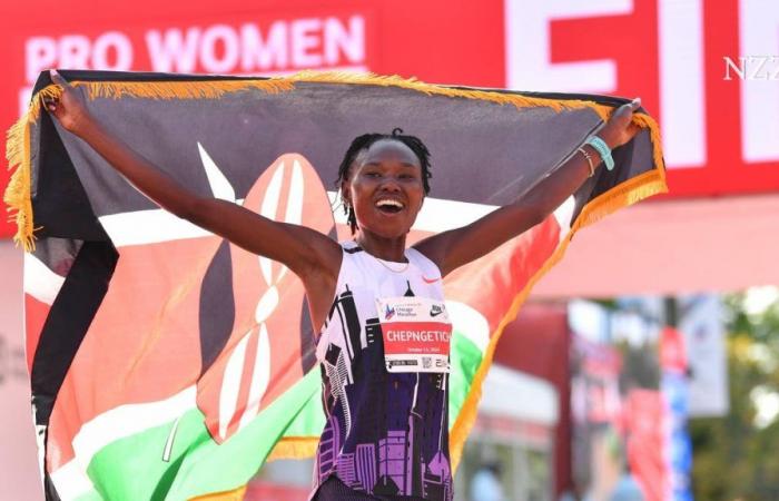 Record mondiale alla Maratona di Chicago di Ruth Chepngetich