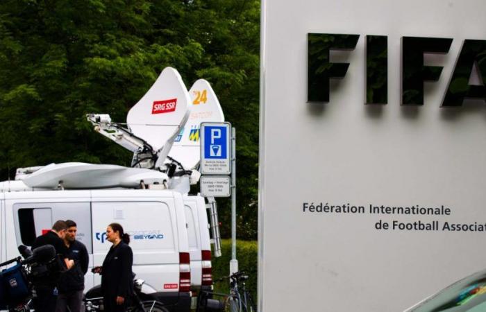 Il grande annuncio della FIFA sulla rivoluzione dei trasferimenti