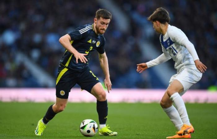 Alzati, alzati per lo spettacolo Ralston v Ronaldo all’Hampden Park – Buona fortuna Brickie