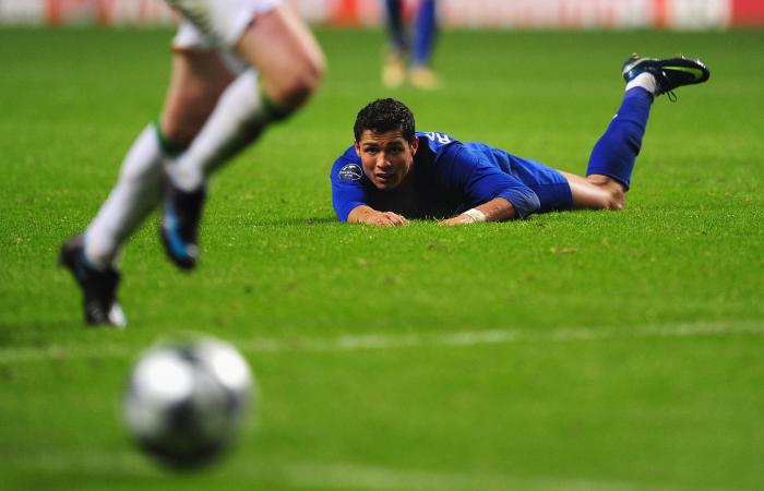 Alzati, alzati per lo spettacolo Ralston v Ronaldo all’Hampden Park – Buona fortuna Brickie