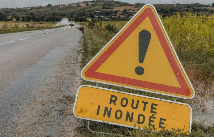 Temporali e allagamenti: cinque dipartimenti del Sud-Est in arancione, strade tagliate e attività commerciali evacuate