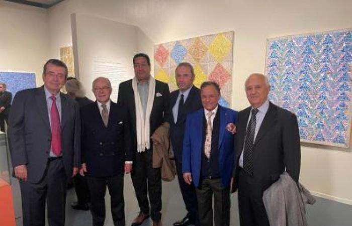 Inaugurazione della retrospettiva dell’artista Mehdi Qotbi all’Institut du Monde Arabe di Parigi