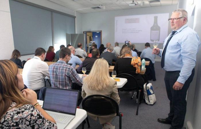 DIJON: Durante il Congresso Mondiale della Vigna e del Vino, il Giura e la Borgogna hanno offerto dei workshop