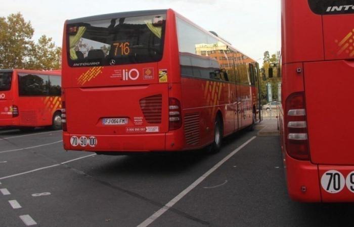 Maltempo nel Gard. Sospesi molti trasporti scolastici, colpiti 350 comuni