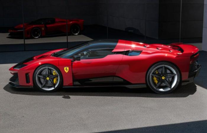 Ferrari F80: 1.200 cavalli per la nuova hypercar estrema