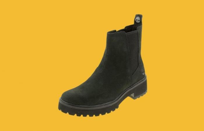 Amazon colpisce duro tagliando il prezzo di questi stivaletti Timberland