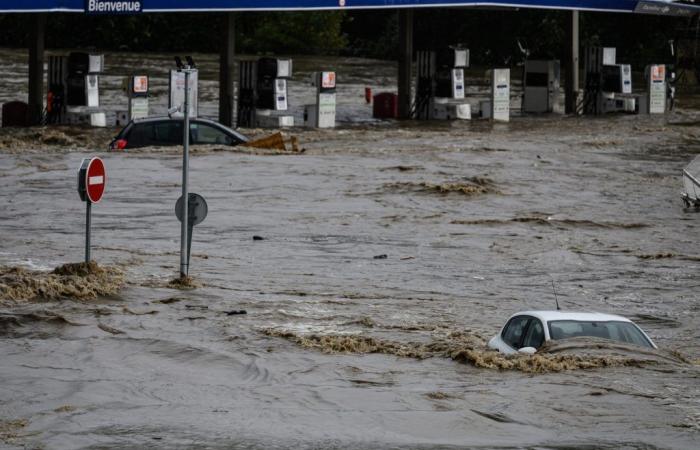 quattro dipartimenti in allerta rossa, una trentina in vigilanza arancione venerdì