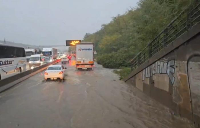 niente più treni tra Lione e Saint-Étienne, la A47 allagata e chiusa a Givors e Ternay