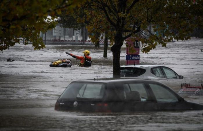 Scene spettacolari nel Rodano e nell’Ardèche, forti piogge previste nelle Alpi Marittime…