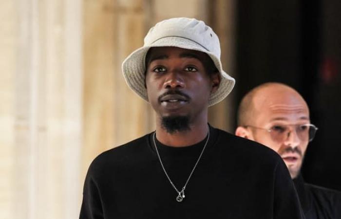 Il rapper MHD torna sul palco, otto mesi dopo la sua uscita