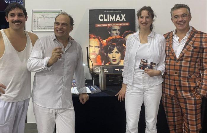 Grande successo per lo spettacolo “Climax” al Revel: “Lasciate che le risate di pancia illuminino i nostri cervelli”