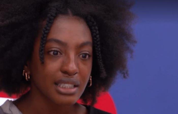 “Star Academy”: Ebony arrabbiata contro Michael Goldman, scoppia in lacrime, “mi fa incazzare, la prendo sul personale”