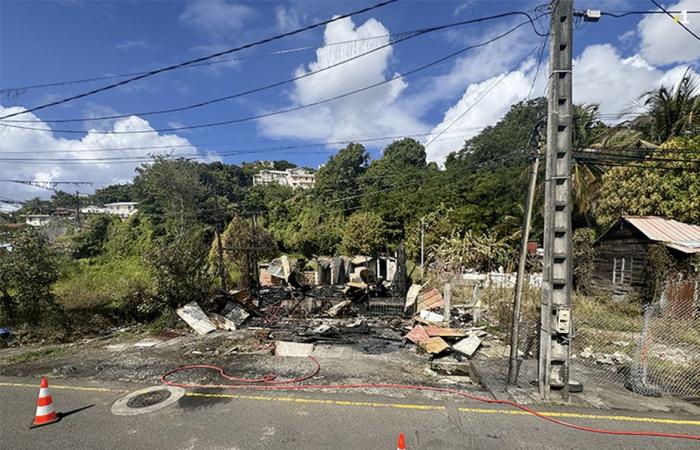 La casa Daguin a Fort-de-France è stata completamente distrutta da un incendio