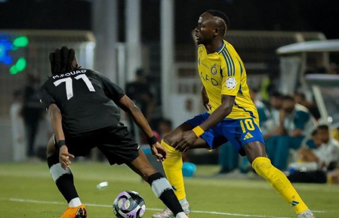 Calcio-Saudi Pro League/J7: la leader Al Hilal de Koulibaly segna il 7° successo consecutivo (3-0), Al Nassr e Sadio Mané davanti all’Al Shabab (1-2), Al Ahli senza Édouard Mendy recupera davanti Al Khaleej (0-3)