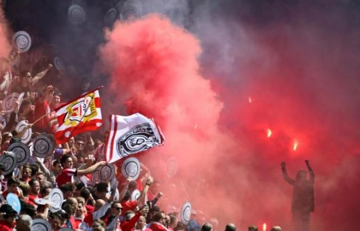 confermato da decreto ministeriale il divieto di viaggio per i tifosi del PSV Eindhoven a Parigi (Calcio)