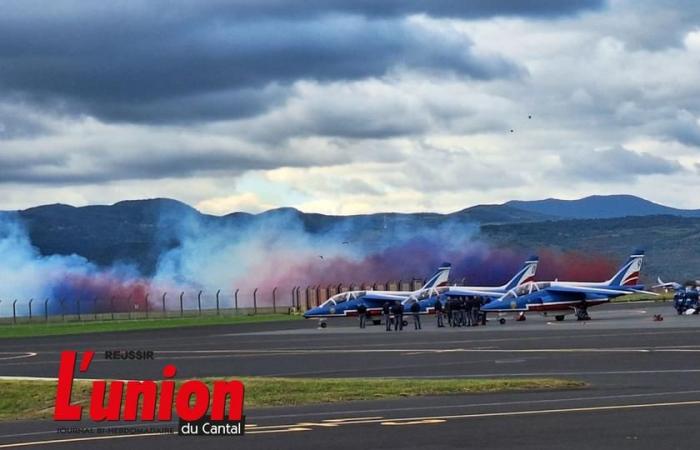 Il cielo tricolore dell’Alvernia con la Patrouille de France | Agricoltura Massiccio centrale