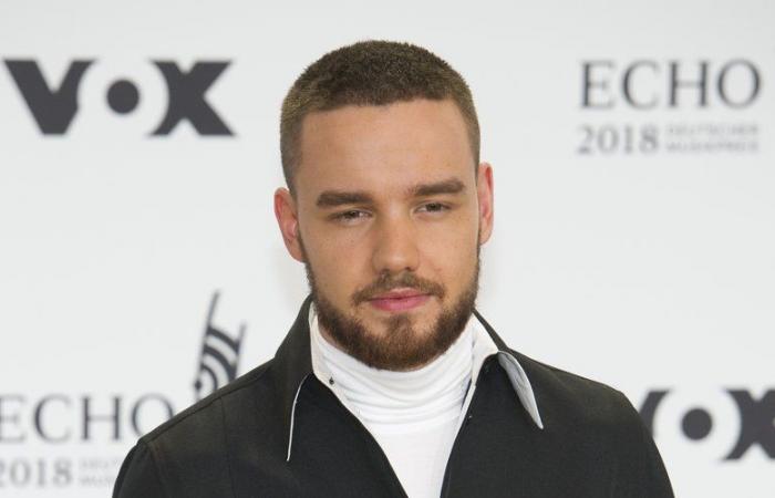 Morte di Liam Payne: hanno “bevuto alcolici” prima di litigare, chi sono queste due donne che hanno lasciato la camera d’albergo del cantante poco prima della sua caduta mortale?