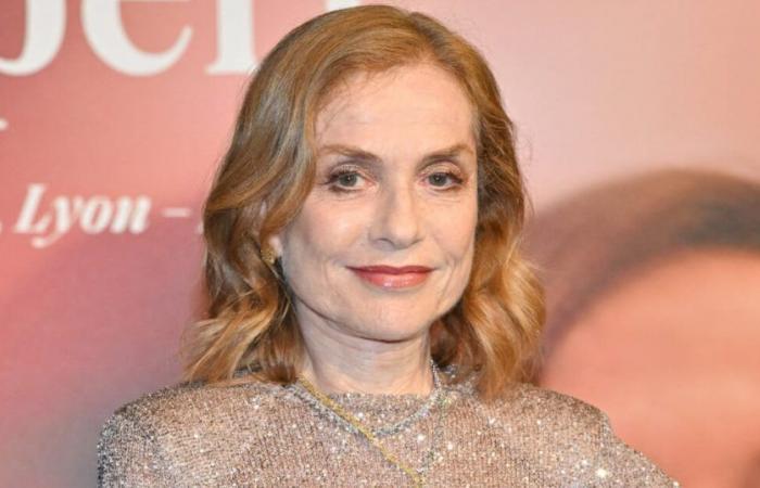 Isabelle Huppert: questa rara apparizione con il marito Ronald Chammah e i loro due figli