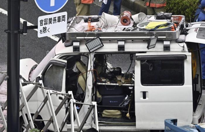 Tokyo: bombe molotov lanciate contro la sede del partito al potere