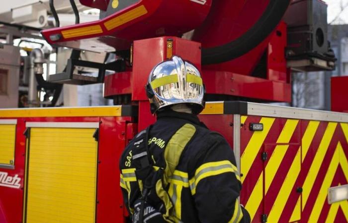 Un incendio in corso nel quartiere Saint-Félix di Nantes