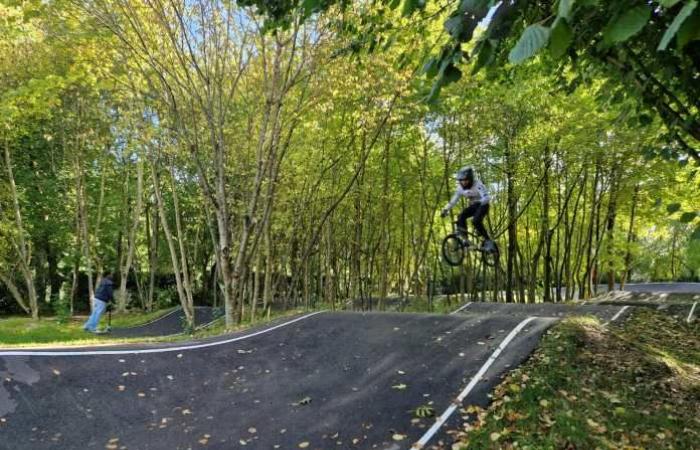 Senna e Marna: Bike park, campo da basket e stadio cittadino… A Bailly-Romainvilliers si è celebrata la riabilitazione delle strutture pubbliche!