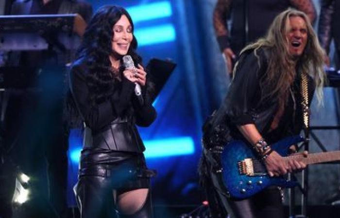 Cher, Mary J. Blige e Ozzy Osbourne entrano nella Rock & Roll Hall of Fame, il pantheon americano della musica rock e pop