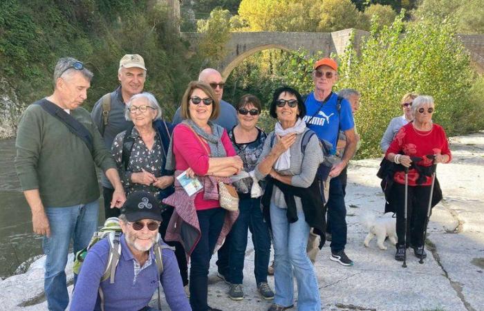 Escursionisti rustici in passeggiata nella Lozère