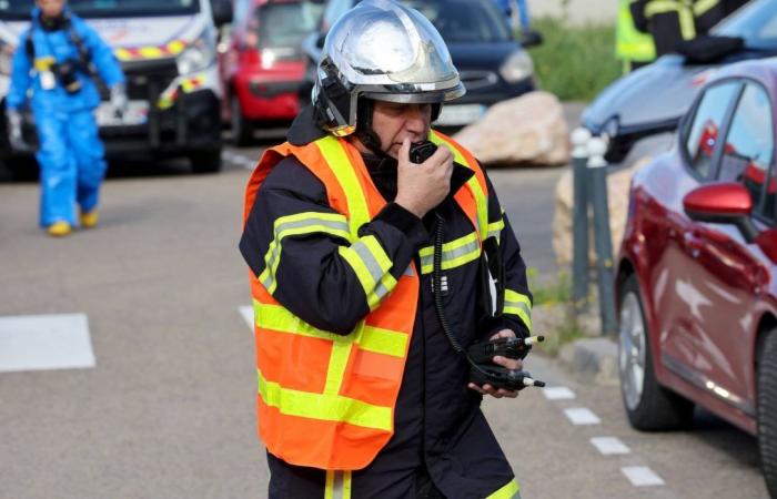 Una donna liberata dopo un violento incidente stradale a Druye