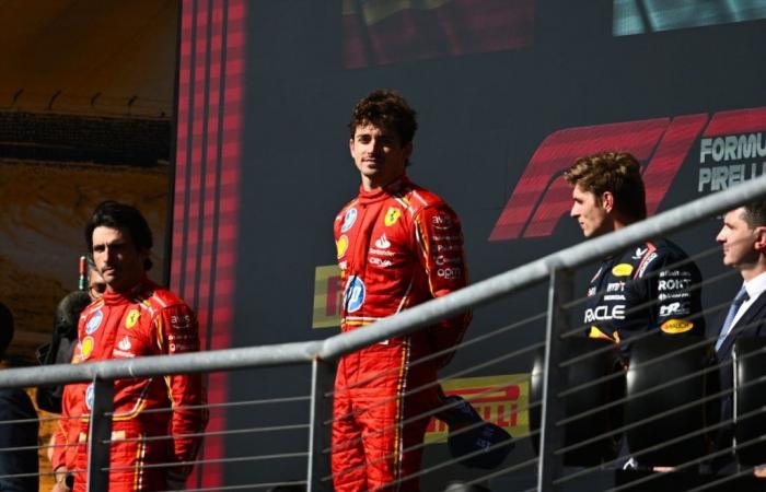 Leclerc fa trionfare la Ferrari, dura battaglia tra Norris e Verstappen