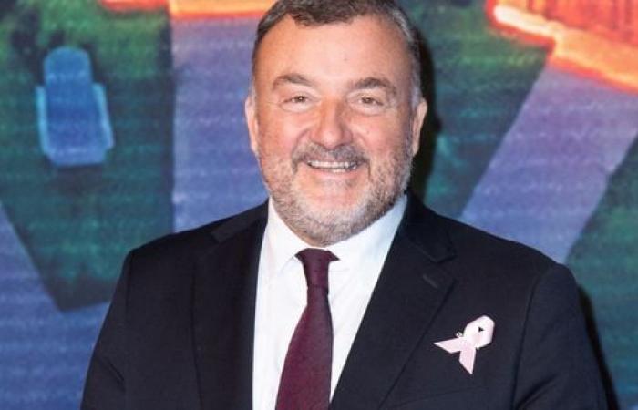 Cyril Hanouna sulla partenza del gruppo Canal+? Gérald-Brice Viret afferma di lavorare su “alternative” per mantenere la conduttrice di “TPMP”