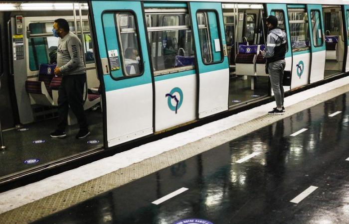 Un treno RER D si scontra con una macchina da cantiere, tre persone ferite in relativa emergenza