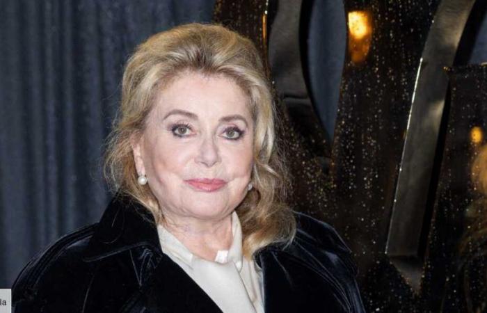 FOTO – Catherine Deneuve: sua figlia, Chiara Mastroianni, è la sua sosia… 58 anni dopo, riproduce un look iconico di sua madre