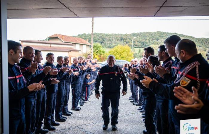 Cambio di comando al Gan Fire and Rescue Center: una cerimonia commovente