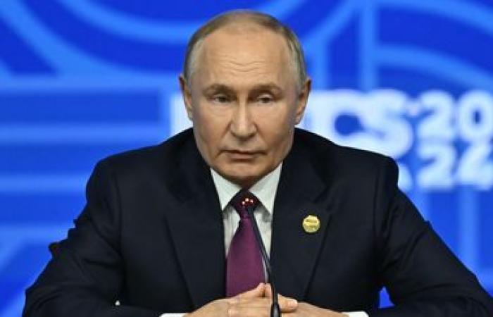 Vladimir Putin avverte che la pace con Kiev deve basarsi “sulla realtà” del campo di battaglia