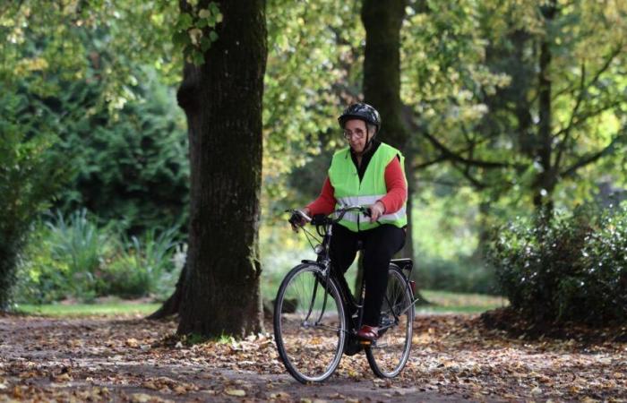 a Charleville-Mézières, questo ciclista evita le piste ciclabili