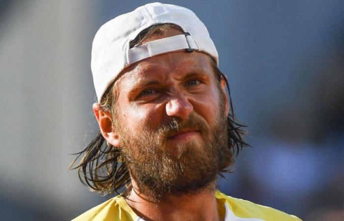 ATP > Lucas Pouille sulla mancanza di allenatori donne nel circuito ATP: “Per me non importa se si tratta di un uomo o di una donna. E' solo una questione di conoscenza. Uomini e donne sono uguali, quindi consiglio solo alle generazioni più giovani di circondarsi delle persone giuste”