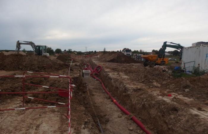 Un vasto complesso residenziale in costruzione in questo piccolo villaggio del Lot-et-Garonne