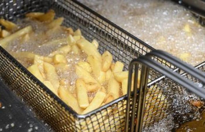 I vapori dell'olio di frittura possono provocare il cancro, avverte l'ANSES