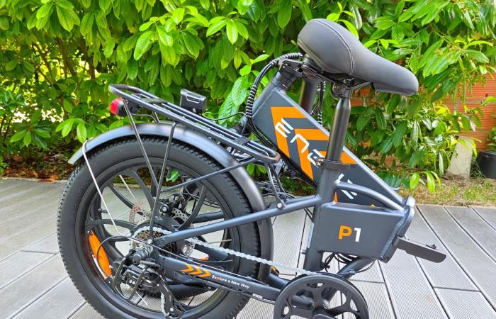 Un coupon strepitoso fa schiantare il prezzo della nuova bici elettrica ENGWE P1 a 629,52 euro