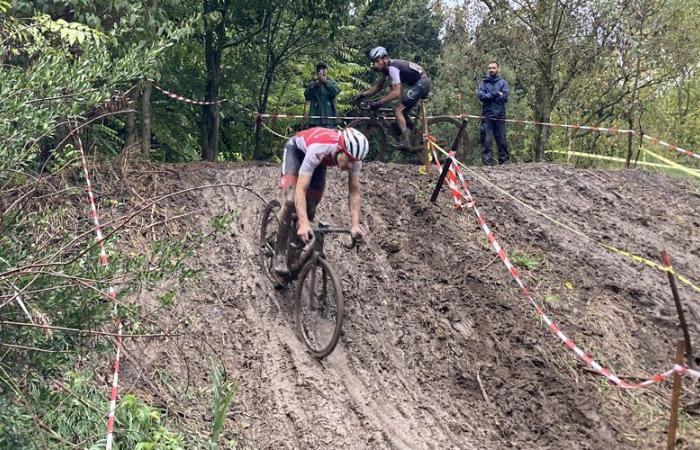 Ciclismo: fango, fango e tripletta per Ludovic Delpech sul ciclocross della Città di Nîmes