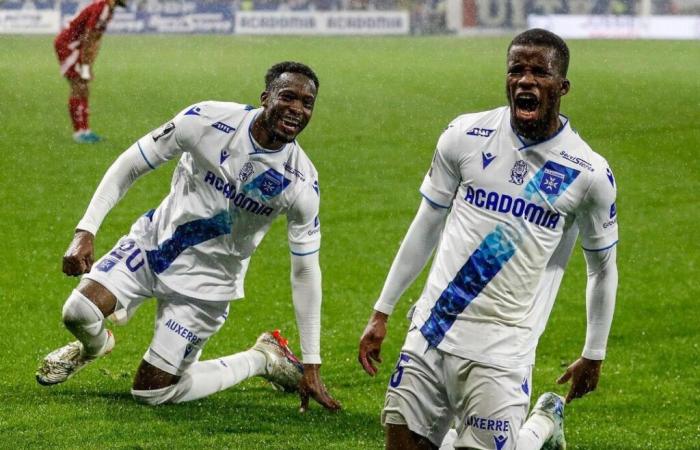 Auxerre (2-2): Diomandé perpetua la tradizione degli anziani