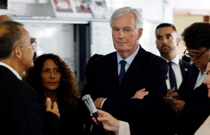 Il primo ministro Michel Barnier è stato operato lo scorso fine settimana per una “lesione cervicale”.