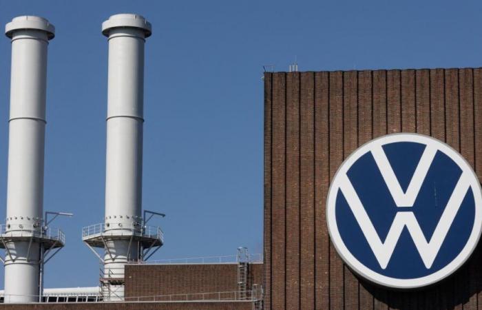 Decine di migliaia di posti di lavoro a rischio presso Volkswagen in Germania