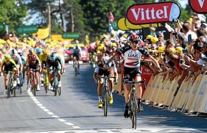 I quattro arrivi del Tour de France a Mûr-de-Bretagne in foto